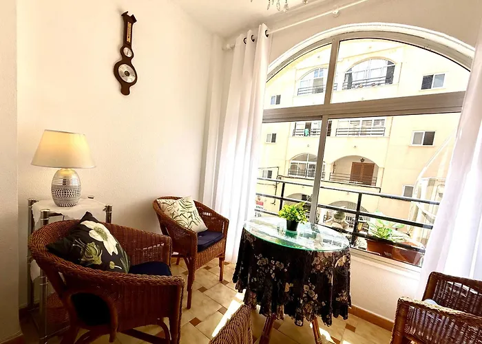 Galeon Pool Stay, 600 M To The Beach, 2 Double Beds Torrevieja