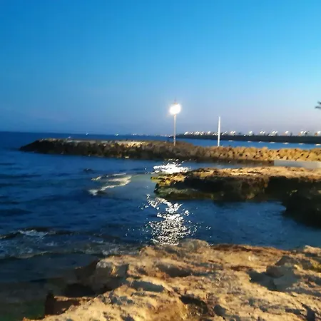 Huoneisto Galeon Pool Stay, 600 M To The Beach, 2 Double Beds *